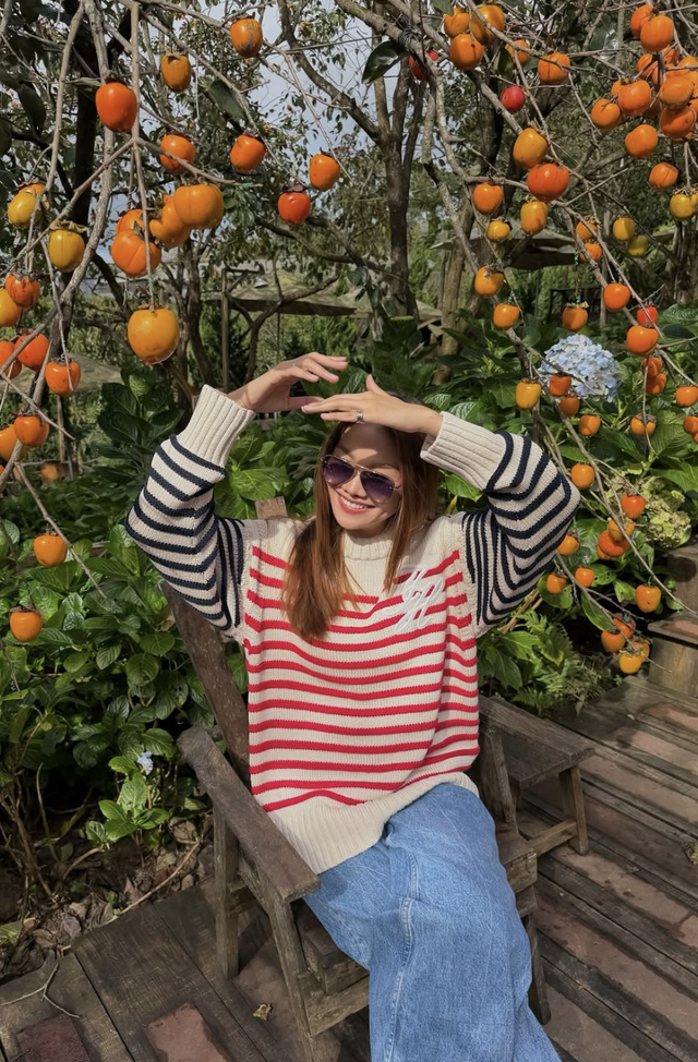 Áo len trở thành lựa chọn hoàn hảo cho tiết trời se lạnh - Ảnh 7.