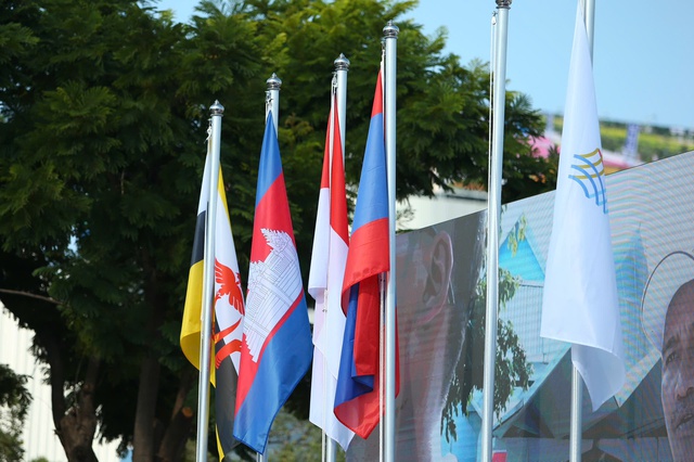 Tuyệt vời tình cảm thân thiện VĐV Thái Lan và Campuchia giữa chiến sự căng thẳng: Thể thao là thế!- Ảnh 9. Tuyệt vời tình cảm thân thiện VĐV Thái Lan và Campuchia giữa chiến sự căng thẳng: Thể thao là thế!- Ảnh 9.