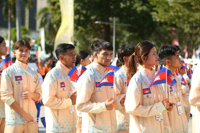 Tuyệt vời tình cảm thân thiện VĐV Thái Lan và Campuchia giữa chiến sự căng thẳng: Thể thao là thế!- Ảnh 7. Tuyệt vời tình cảm thân thiện VĐV Thái Lan và Campuchia giữa chiến sự căng thẳng: Thể thao là thế!- Ảnh 7.