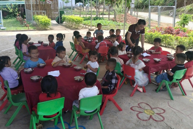 Công an xác minh nghi vấn thiếu minh bạch trong dự án "Nuôi em Nghệ An" - Ảnh 1.