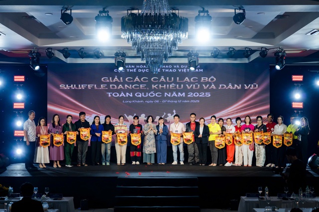 Hấp dẫn giải CLB shuffle dance, khiêu vũ và dân vũ thể thao toàn quốc 2025- Ảnh 2. Hấp dẫn giải CLB shuffle dance, khiêu vũ và dân vũ thể thao toàn quốc 2025- Ảnh 2.