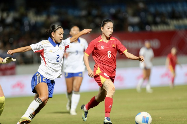 SEA Games 33 Football ហ្វីលីពីន ០-០ វៀតណាម៖ ស្វែងរកសំបុត្រវគ្គពាក់កណ្តាលផ្តាច់ព្រ័ត្រ - រូបថត ១.