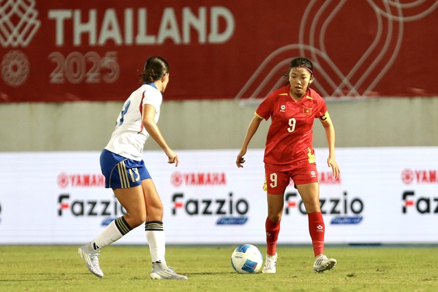 SEA Games 33 Football, Philippines 0-0 Vietnam: Huynh Nhu ចូលទីលាន - រូបថត ១.