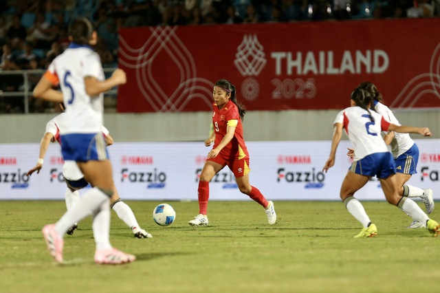 SEA Games 33 Football, Philippines 0-0 Vietnam: Huynh Nhu ចូលទីលាន - រូបថត ១.