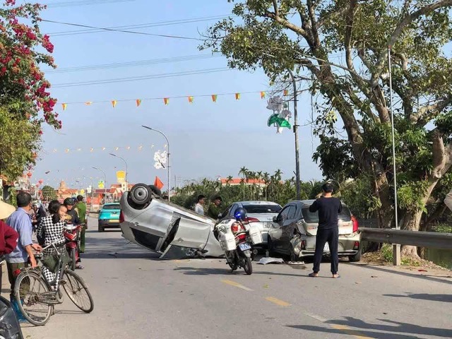 21 người chết vì tai nạn giao thông trong ngày mùng 4 tết- Ảnh 1.