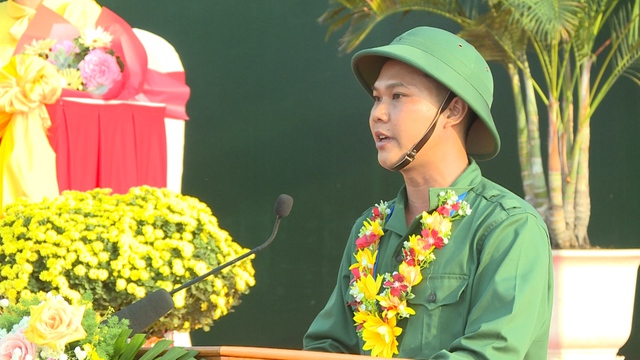 Cần Thơ: Đòn bánh tét nghĩa tình tặng tân binh lên đường nhập ngũ- Ảnh 4.