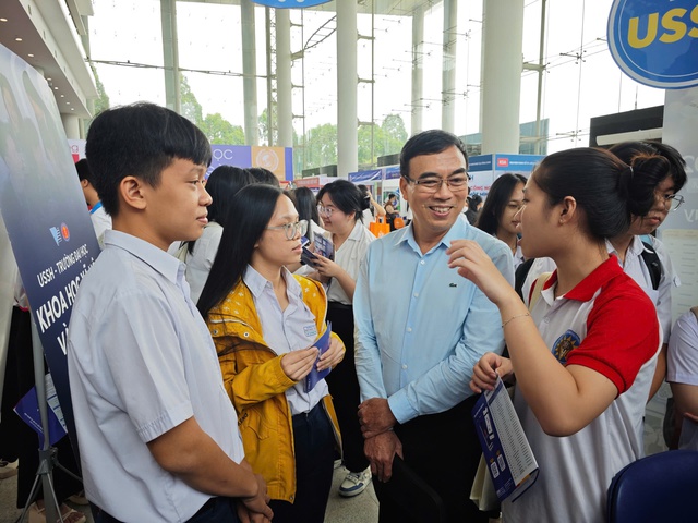 Tìm hiểu chất lượng trường đại học: Lựa chọn đúng đắn cho tương lai - Ảnh 2.