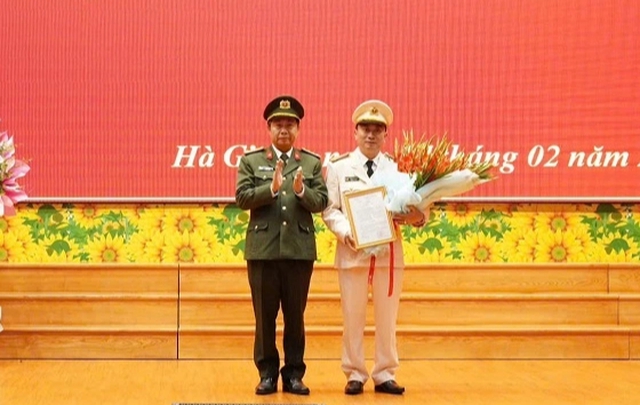 Thượng tá Nguyễn Mạnh Hùng làm Phó giám đốc Công an tỉnh Hà Giang- Ảnh 1.