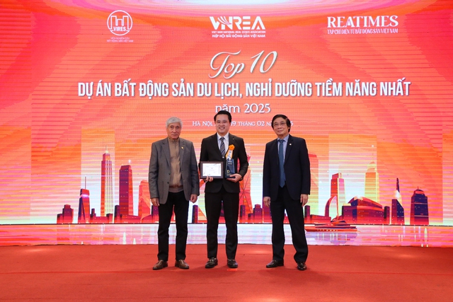 CaraWorld KN Cam Ranh lập 'hat-trick' giải thưởng Thương hiệu bất động sản dẫn đầu năm 2024-2025 - Ảnh 2.