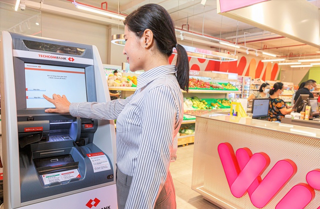 Techcombank tiếp tục nâng tầm hợp tác cùng Wincommerce gia tăng giá trị cho khách hàng - Ảnh 1.