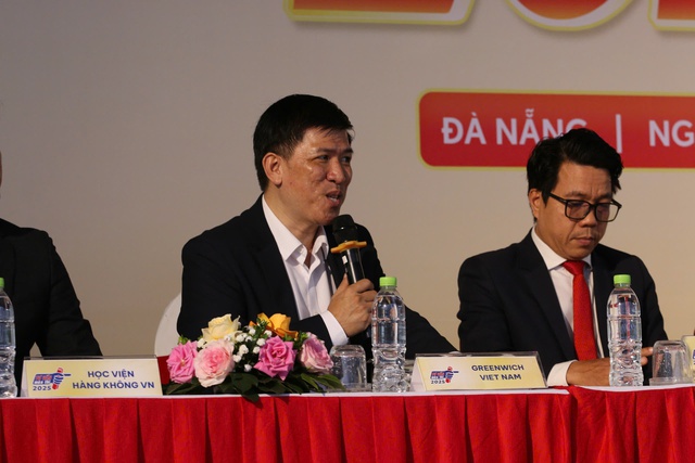 Tư vấn mùa thi sáng nay, Bộ GD-ĐT thông tin gì về thi tốt nghiệp THPT 2025? - Ảnh 21.