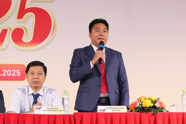 Tư vấn mùa thi sáng nay, Bộ GD-ĐT thông tin gì về thi tốt nghiệp THPT 2025? - Ảnh 17.