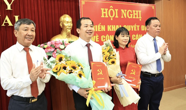 Đồng Nai: 17 cán bộ thuộc diện Ban Thường vụ Tỉnh ủy quản lý nghỉ hưu trước tuổi- Ảnh 1.