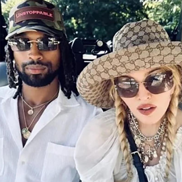 Madonna hẹn hò bạn trai Akeem Morris kém 38 tuổi ở New York - Ảnh 1.