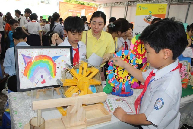 TP.HCM thành lập 5 đoàn kiểm tra dạy thêm, học thêm- Ảnh 2.