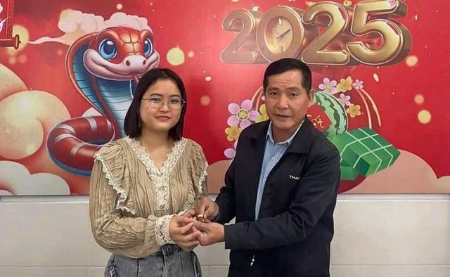 Đà Nẵng: Đánh rơi 106 triệu đồng tích cóp, người đàn ông nhận tin bất ngờ- Ảnh 2. Đà Nẵng: Đánh rơi 106 triệu đồng tích cóp, người đàn ông nhận tin bất ngờ- Ảnh 2.