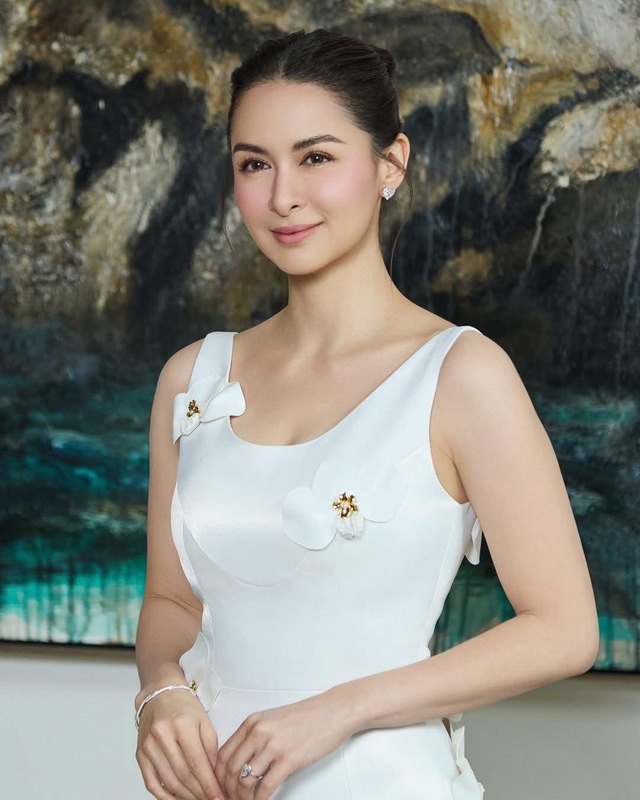 'Mỹ nhân đẹp nhất Philippines' Marian Rivera khoe nhan sắc không tuổi  - Ảnh 4.