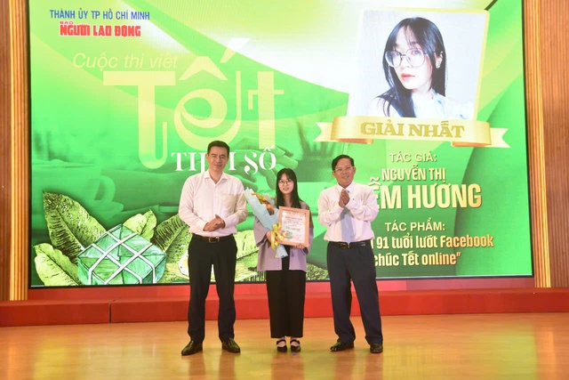 Báo Người Lao Động trao giải cuộc thi viết Tết thời số- Ảnh 1.