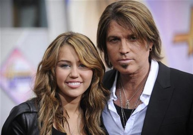 Cha Miley Cyrus muốn hàn gắn với con gái- Ảnh 1.