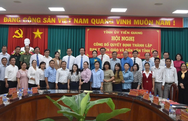 Tiền Giang, Cần Thơ thành lập Ban Tuyên giáo và Dân vận- Ảnh 1.