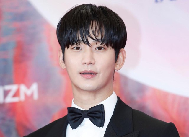 Kim Soo Hyun bị tẩy chay- Ảnh 1.