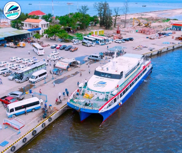 Sắp có tàu cao tốc từ trung tâm TP.HCM đi Côn Đảo- Ảnh 1.