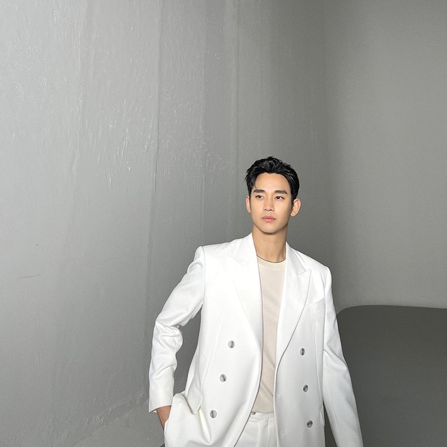 Kim Soo Hyun thừa nhận từng hẹn hò Kim Sae Ron, bác loạt tin đồn gây 'bão' - Ảnh 4.
