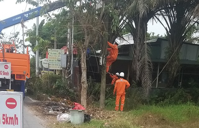 Chuyển đổi số ngành điện: Lợi ích cho người dân và phát triển bền vững - Ảnh 1.