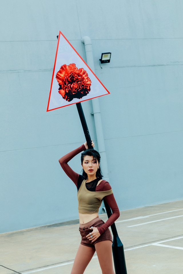 'Chị đẹp' Đồng Ánh Quỳnh: Ngoại hình của tôi là một trở ngại - Ảnh 2.