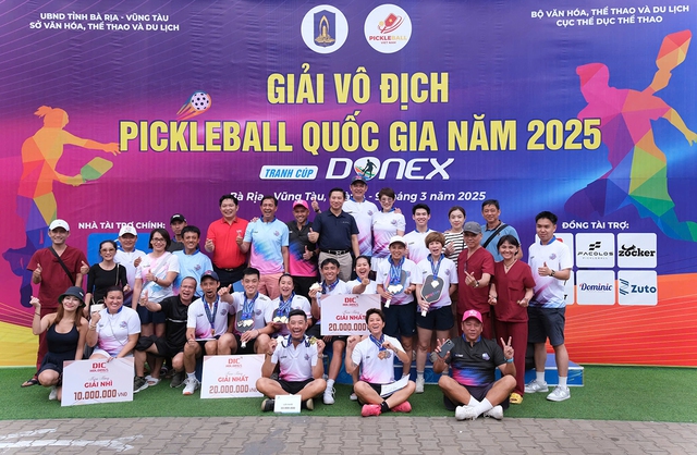 CLB Pickleball D-Joy thắng lớn tại Giải vô địch pickleball Quốc gia 2025 - Ảnh 1.