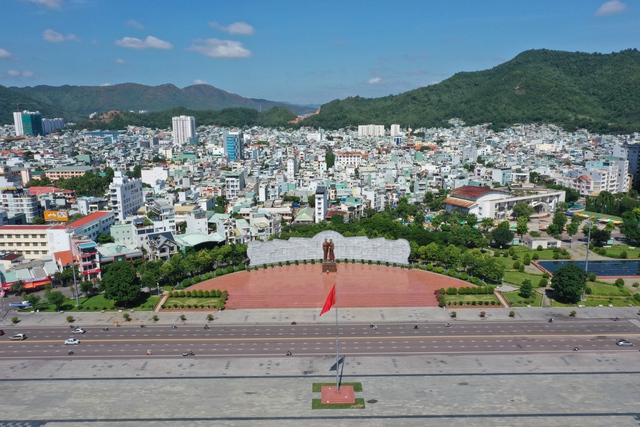 50e anniversaire de la libération de la province de Binh Dinh : où tirer des feux d'artifice ? - Photo 3.