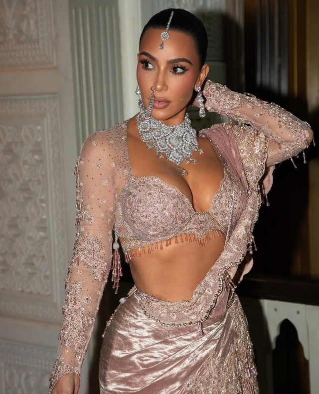 Vụ cướp chấn động tại Paris của Kim Kardashian chuẩn bị được xét xử - Ảnh 1.