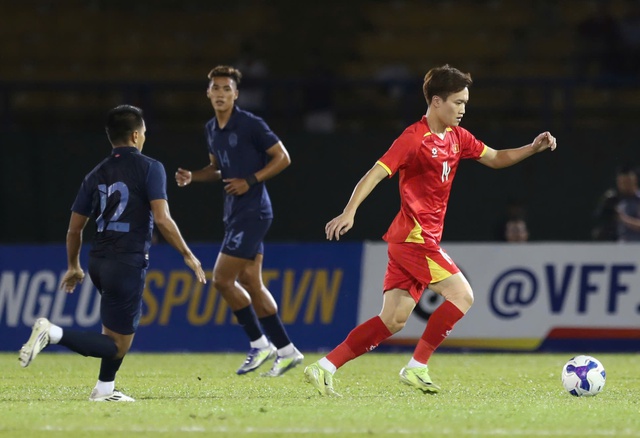 Vietnamesisches Team – Kambodscha 0:0: Die Heimmannschaft spielt Druck – Foto 1.