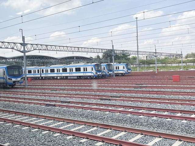 Nghề lái tàu metro: Bước ngoặt cuộc đời - Ảnh 2.