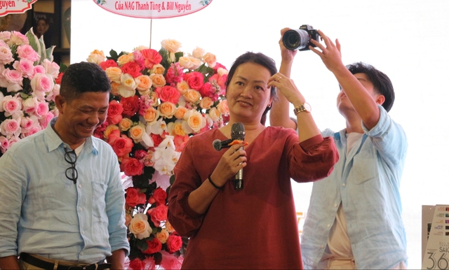 Nam sinh lớp 12 và triển lãm ảnh về TP.HCM: Góc nhìn trẻ trung của tuổi 18 - Ảnh 7. Nam sinh lớp 12 và triển lãm ảnh về TP.HCM: Góc nhìn trẻ trung của tuổi 18 - Ảnh 6.