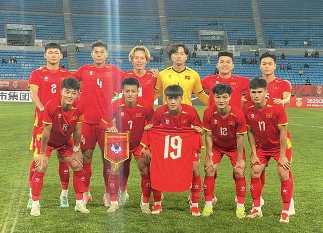 Quốc Việt: Màn chạy đà hoàn hảo, nhắm hat-trick vô địch lịch sử cùng U.23 Việt Nam- Ảnh 4. Quốc Việt: Màn chạy đà hoàn hảo, nhắm hat-trick vô địch lịch sử cùng U.23 Việt Nam- Ảnh 4.