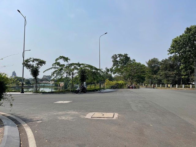 Truy xét 2 nhóm đuổi đánh nhau trong làng đại học quốc gia TP.HCM- Ảnh 1.