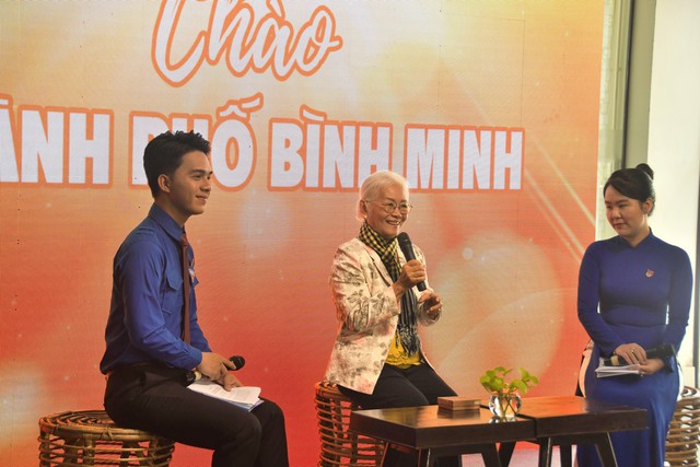 Đoàn thanh niên đóng vai trò quan trọng trong 50 năm phát triển TP.HCM - Ảnh 1.