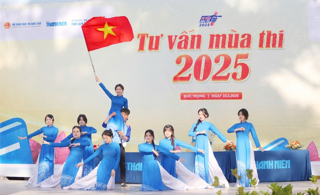 Chăm nhảy, m&uacute;a văn nghệ gi&uacute;p &iacute;ch g&igrave; cho học sinh, sinh vi&ecirc;n? - Ảnh 5.