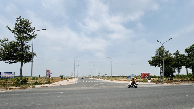 Đất Nhơn Trạch sốt trên 'miệng cò'- Ảnh 1.