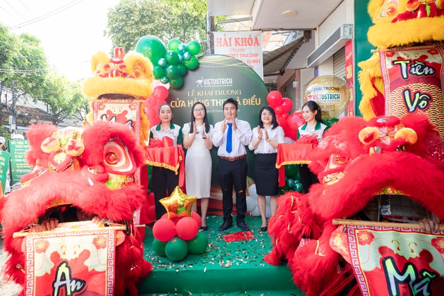 Khatoco ra mắt thương hiệu thịt đ&agrave; điểu VietOstrich - Ảnh 1.