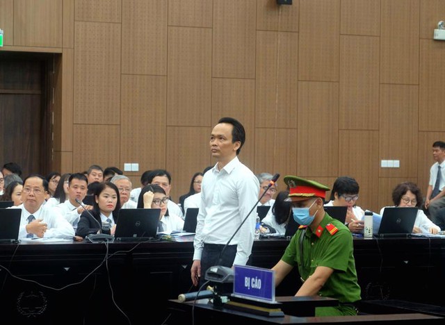 Ông Trịnh Văn Quyết bệnh nặng 'nguy cơ tử vong', vợ cam kết khắc phục hết tiền- Ảnh 1. Ông Trịnh Văn Quyết bệnh nặng 'nguy cơ tử vong', vợ cam kết khắc phục hết tiền- Ảnh 1.