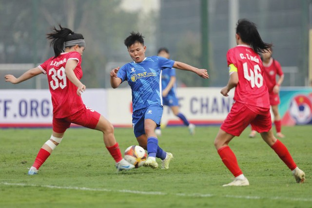 Bích Thùy ghi hat-trick, Thái Nguyên T&T tạm vượt mặt đội nữ TP.HCM ở Cúp quốc gia- Ảnh 1.