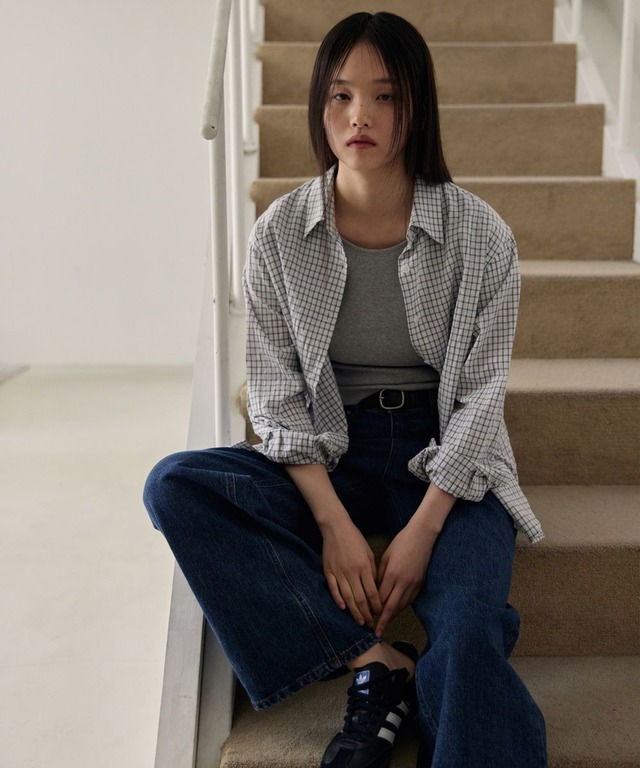 ‘Lột xác’ phong cách hè với họa tiết ca rô - Ảnh 2.