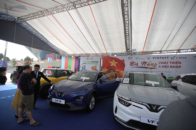 &Ocirc; t&ocirc; điện VinFast tham gia triển l&atilde;m 'Đ&agrave; Nẵng - Ph&aacute;t triển v&agrave; hội nhập'- Ảnh 3.