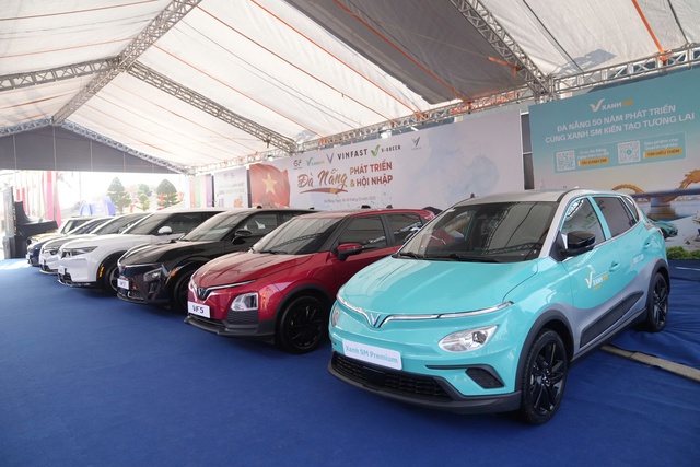 &Ocirc; t&ocirc; điện VinFast tham gia triển l&atilde;m 'Đ&agrave; Nẵng - Ph&aacute;t triển v&agrave; hội nhập'- Ảnh 2.