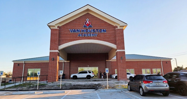 Sức hút từ ngôi trường tư thục Mỹ giúp nhiều du học sinh Việt đậu visa F1 - Ảnh 1. Sức hút từ ngôi trường tư thục Mỹ giúp nhiều du học sinh Việt đậu visa F1 - Ảnh 1.