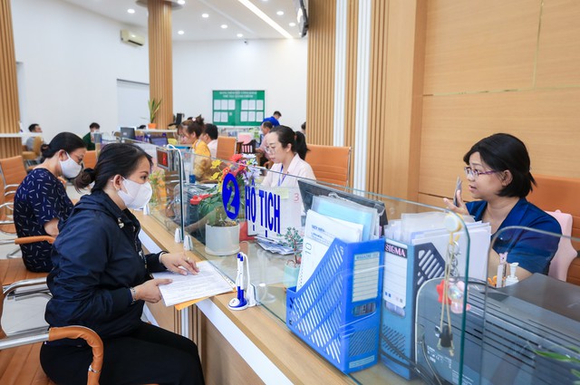 Mở rộng không gian phát triển kinh tế: Xây dựng nền hành chính tinh gọn, hiện đại và hiệu quả- Ảnh 1. Mở rộng không gian phát triển kinh tế: Xây dựng nền hành chính tinh gọn, hiện đại và hiệu quả- Ảnh 1.