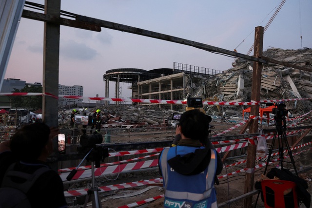 Hơn 150 thiệt mạng tại Th&aacute;i Lan v&agrave; Myanmar v&igrave; động đất, &ocirc;ng Trump hứa gi&uacute;p đỡ- Ảnh 4.