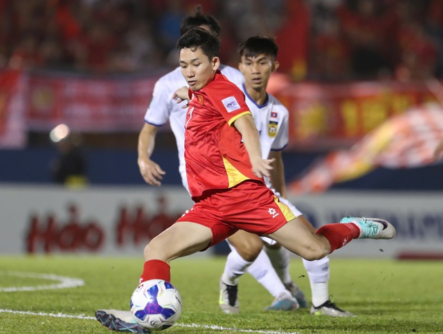 Cầu thủ Malaysia bất ngờ lo sợ khi sắp đối đầu đội tuyển Việt Nam, vì sao?- Ảnh 1. Cầu thủ Malaysia bất ngờ lo sợ khi sắp đối đầu đội tuyển Việt Nam, vì sao?- Ảnh 1.